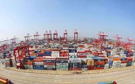 山東全力爭取青島港自貿(mào)港政策 沿海內(nèi)陸十余地競逐，上海貿(mào)易地位受關(guān)注